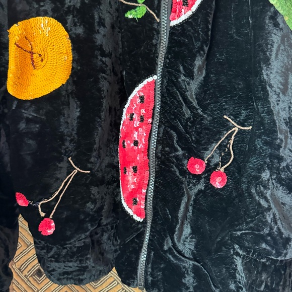 Vintage velour fruit sequin track jacket 1X - Picture 8 of 11